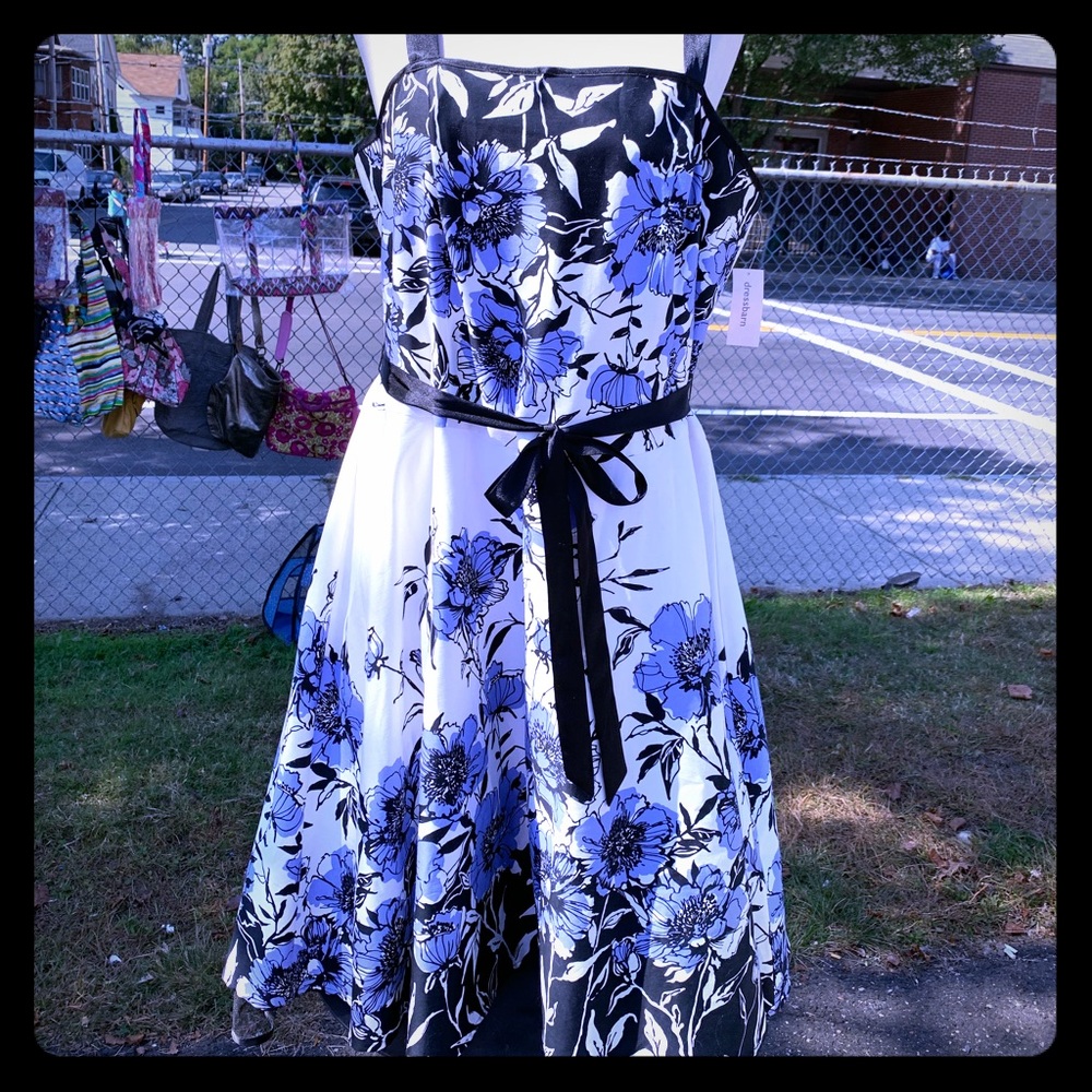 Dress barn Sun Tag dress. - Picture 2 of 7